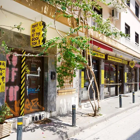 Ξενοδοχείο με διαμερίσματα Live In Athens, Psyrri Meet Me Here *